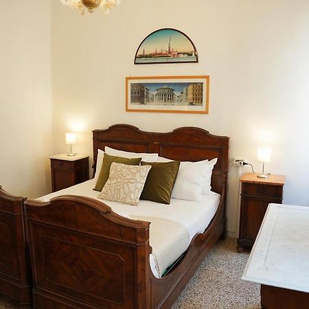 Ca' Alle Gondolette Venice Exterior photo